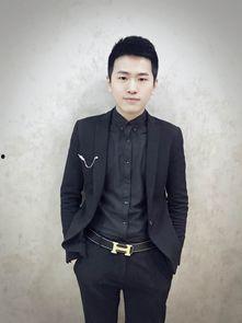 娱乐圈著名造型师,揭秘娱乐圈著名造型师背后的时尚传奇